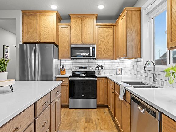 5th image of 8412 Fernow St