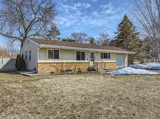 871 Mississippi St NE, Fridley, MN 55432