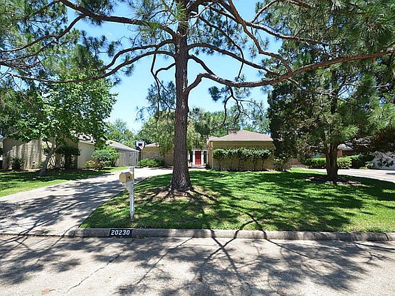3rd image of 20230 Pittsford Dr