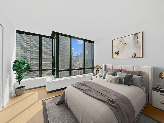 3rd image of 420 E 61st St APT 38E