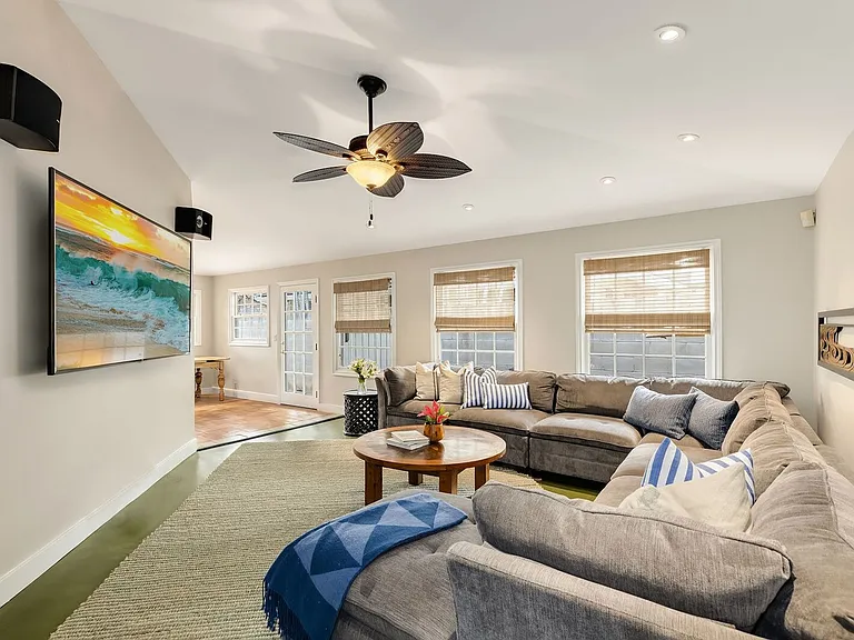 4515 Aukai Ave — Photo 3