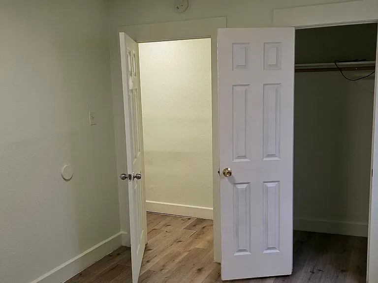 2808 Ball St — Photo 4