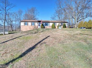 114 Pearl Rd, Bernville, PA 19506