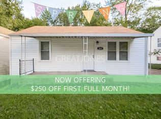 212 Flora Dr, Saint Louis, MO
