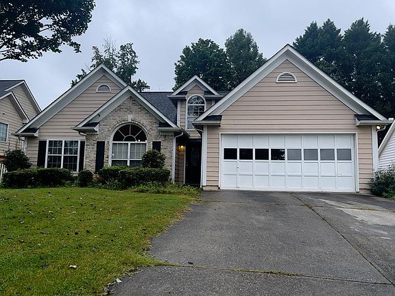 5th image of 755 Avalon Forest Dr