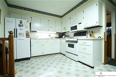 2nd image of 4904 S 93rd Ave