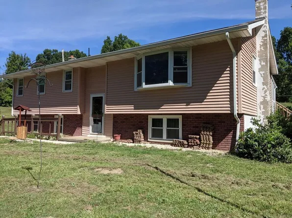 42 Ranch Rd, Waverly, NY 14892