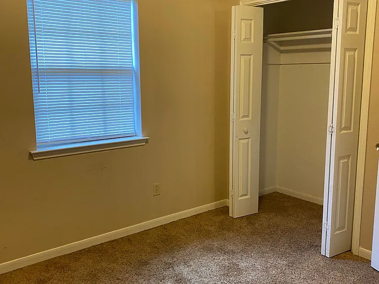 Monthly Paid Rent — Photo 5