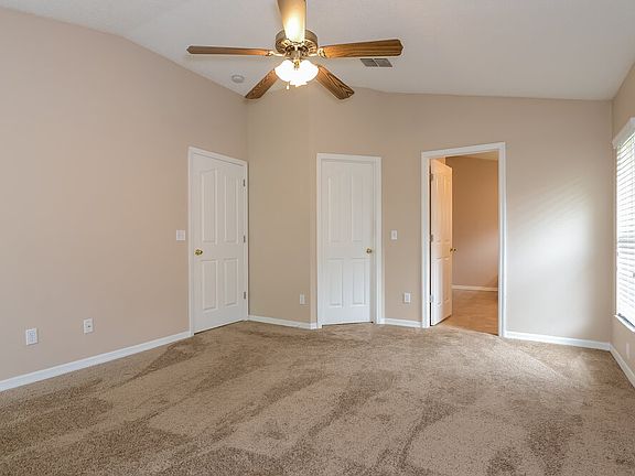5th image of 1711 Scotch Pine Dr