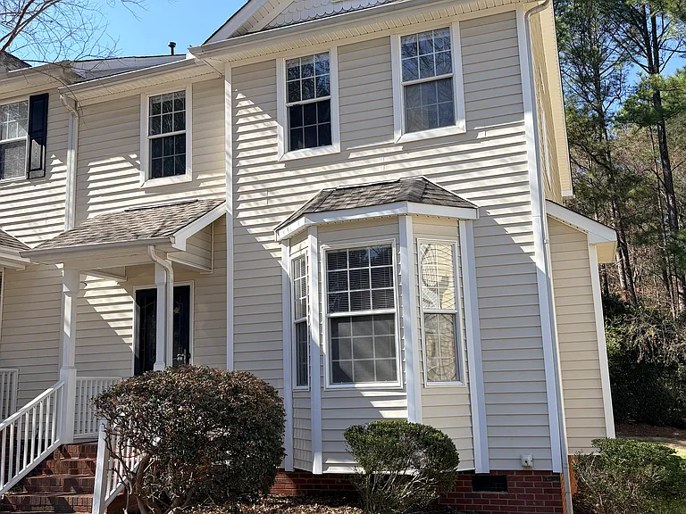 4625 Malone Ct — Photo 2