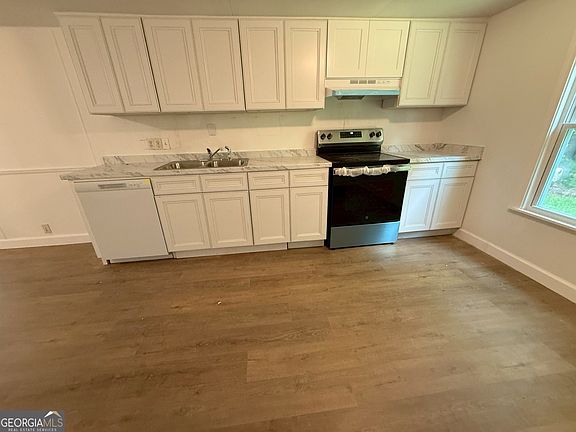 4th image of 514 Phillips Rd