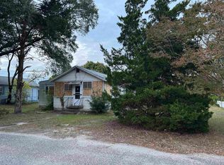 35 Carolina Ave, Villas, NJ 08251