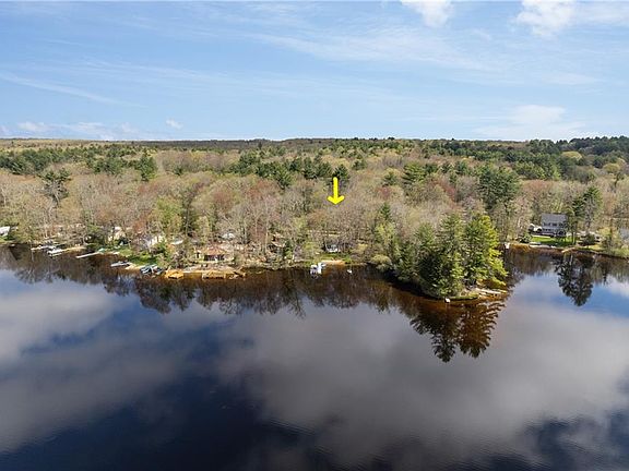 4th image of 44 Lesieur Ln