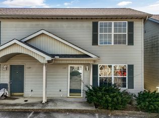 3216 Quiet Way, Knoxville, TN 37918