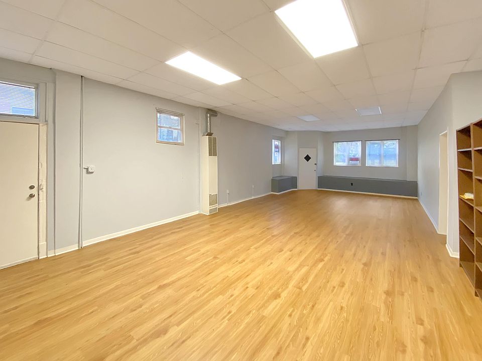 1st image of 1925 W Wabansia Ave Unit 1