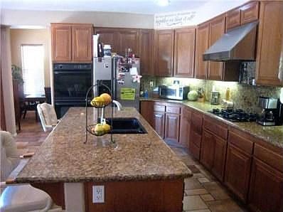 4th image of 546 Golf Glen Dr