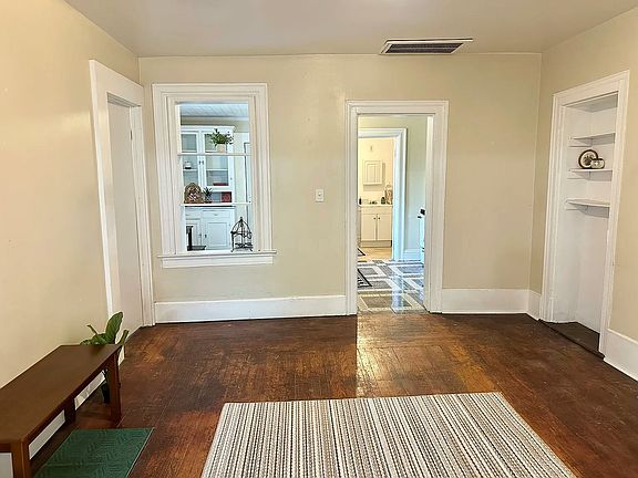 4th image of 36 13th St #2