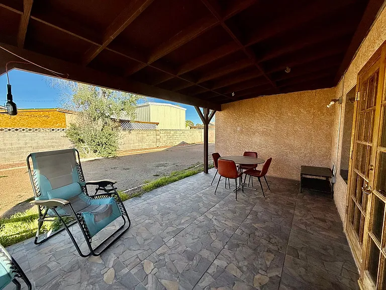 2126 Rawhide St — Photo 18