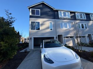 3217 148th St SW #B1, Lynnwood, WA 98087