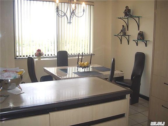 3rd image of 2 Bay Club Dr APT 18E