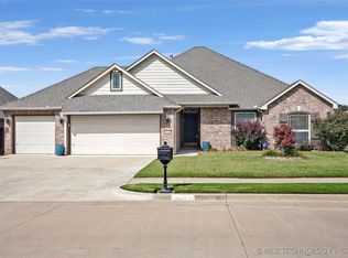 5016 E El Paso St, Broken Arrow, OK 74014