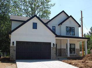 2800 Bremerton Rd, Saint Louis, MO 63144