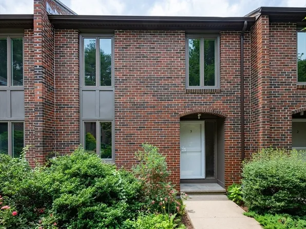 3 Chadwick Ct #3, Amherst, MA 01002