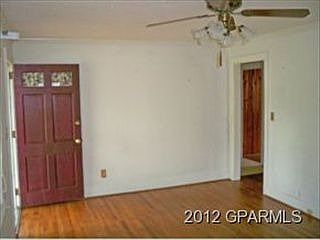 3rd image of 3419 S Pitt St