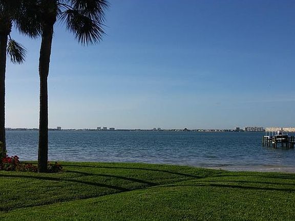 2nd image of 6051 Sun Blvd APT 114
