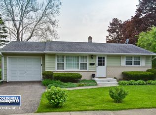 139 Park Ave, Cary, IL 60013