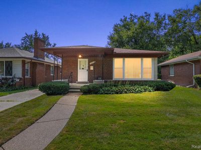 12831 Burton St, Oak Park, MI, 48237