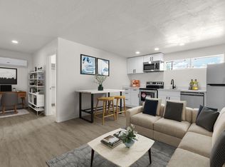 2334 W Morten Ave #B, Phoenix, AZ 85021