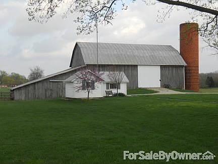 Bank barn
						:
						Large bank barn with 2 lean tos. 2 small sheds.