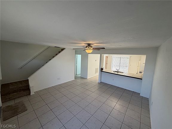 3rd image of 7510/7512 Field Rd