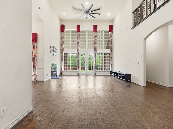 5th image of 14785 Palm Desert Ln