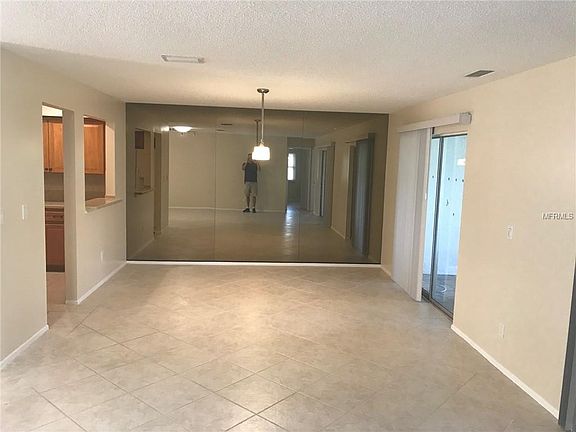 4th image of 6950 W Country Club Dr N #218