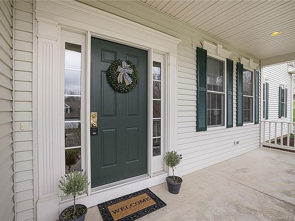 4th image of 360 Briarwood Dr