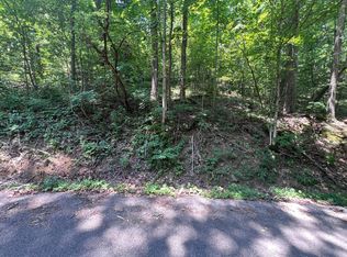 9991 Bar Creek Rd, Manchester, KY 40962