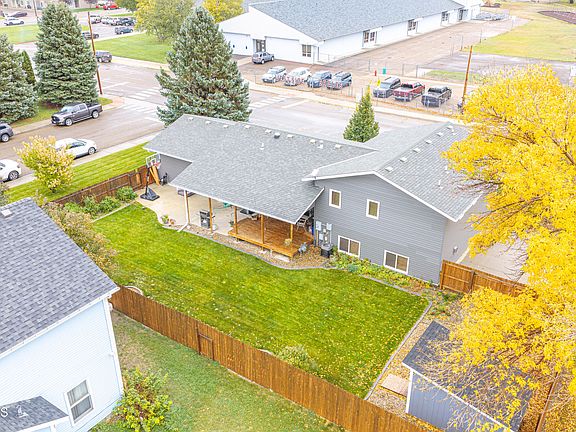 4th image of 1201 5th St SW