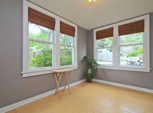 6120 Charlotte St, Kansas City, MO 64110