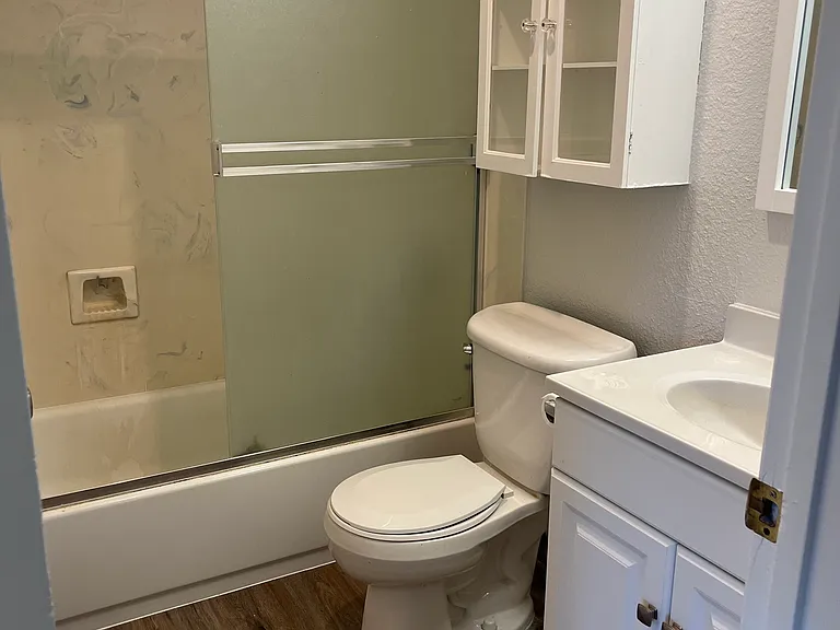42854 Parkwood St — Photo 10