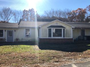 67 Dows Ln, Seabrook, NH 03874