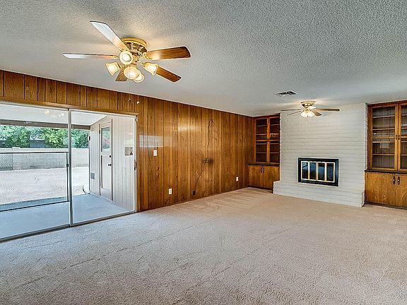 5th image of 3016 W Glenn Dr