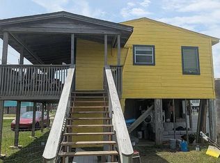 314 Oyster St, Surfside Beach, TX 77541
