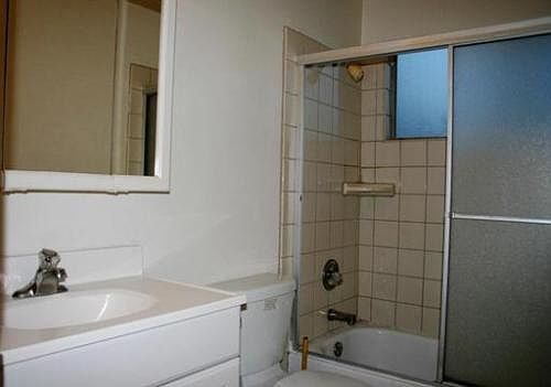 3rd image of 610 Alpha Ct APT B