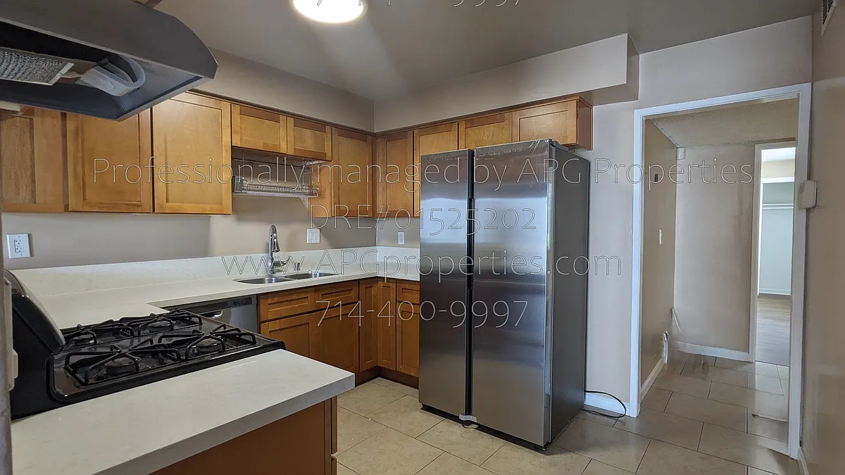 Building Photo - 1192 Mitchell Ave #70