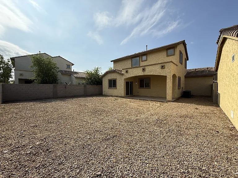 7258 W Palmaire Ave — Photo 33