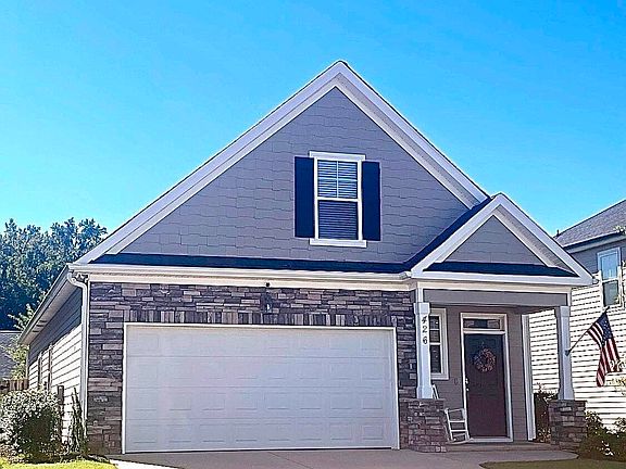 2nd image of 426 Longmeadow Drive