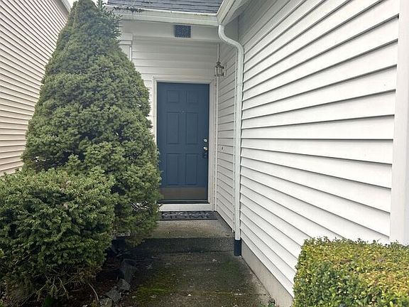 2nd image of 6463 NW Wenmarie Dr