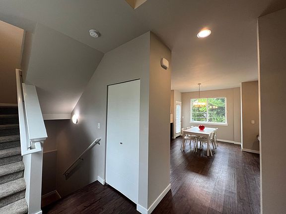 5th image of 514 Fielding Ct